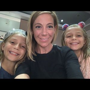 Meet your Posher, Elena